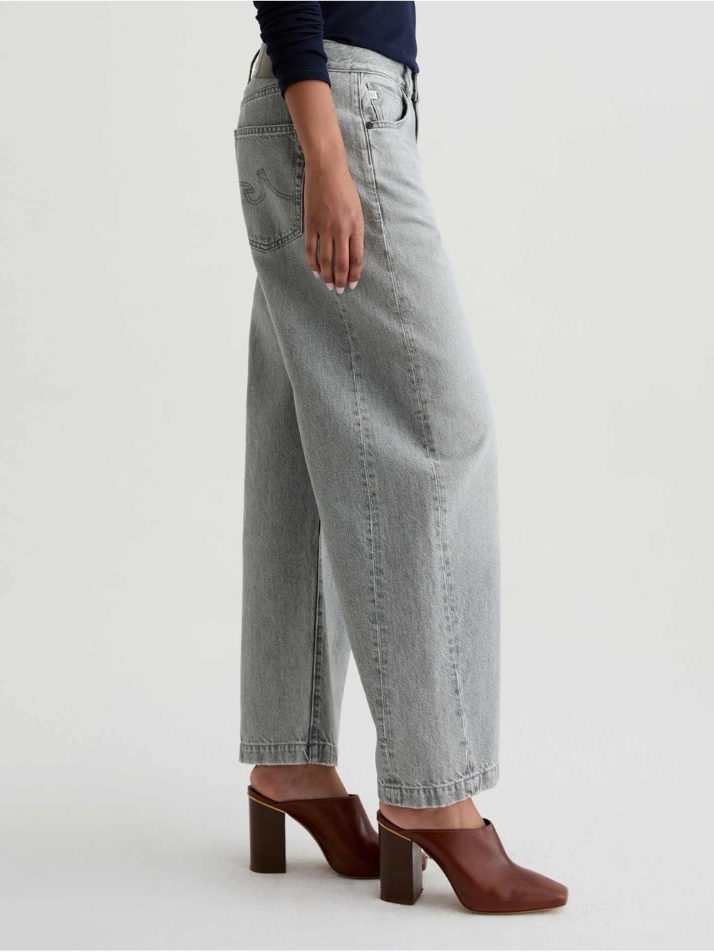 AG Jeans Hattie High Rise Barrel Jeans - Picture 3 of 12